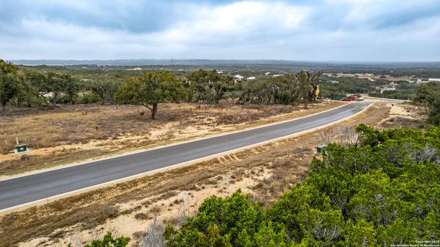678 Butler Oaks, Bulverde, TX 78163