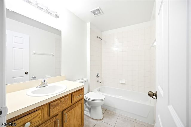 1800 Venice AVE N, Lehigh Acres, FL 33971