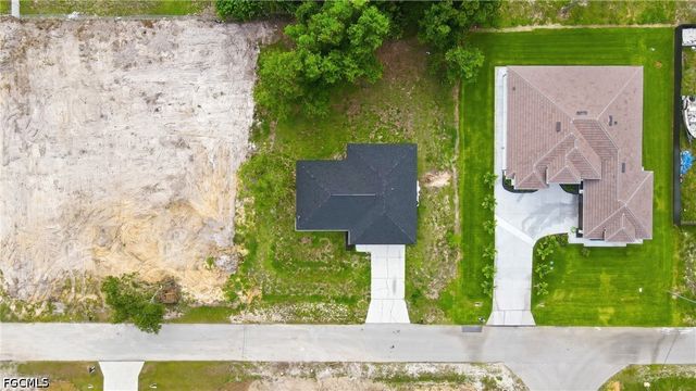 1800 Venice AVE N, Lehigh Acres, FL 33971