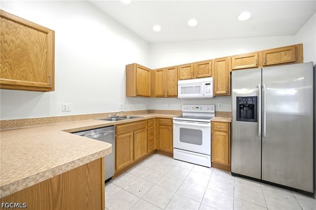 1800 Venice AVE N, Lehigh Acres, FL 33971
