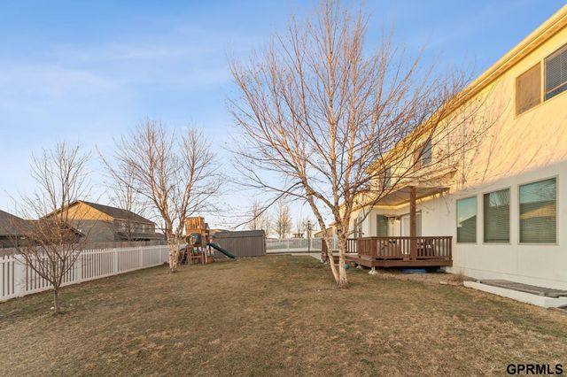 7184 N 165 Street, Bennington, NE 68007