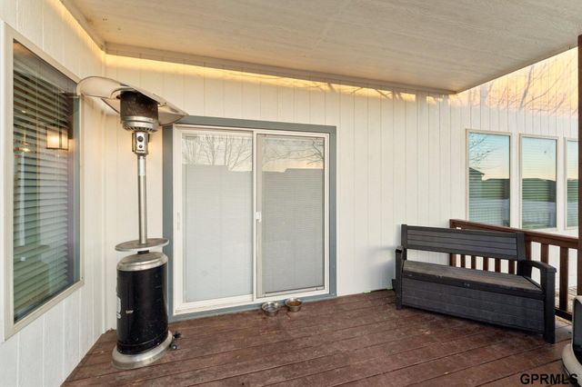 7184 N 165 Street, Bennington, NE 68007