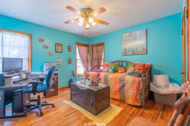 704 E Burnside, Rotan, TX 79546