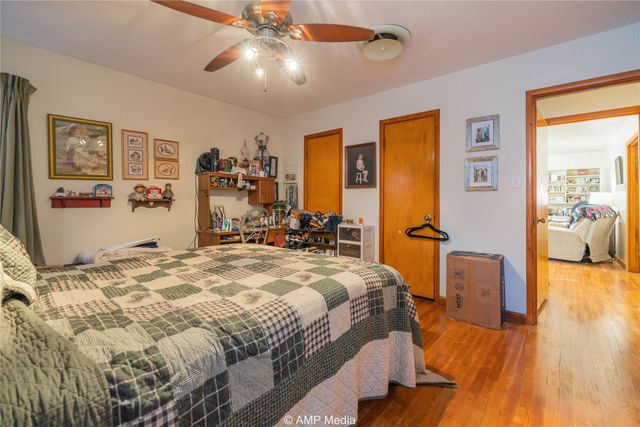 704 E Burnside, Rotan, TX 79546