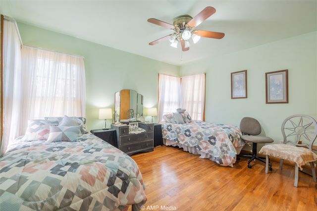 704 E Burnside, Rotan, TX 79546