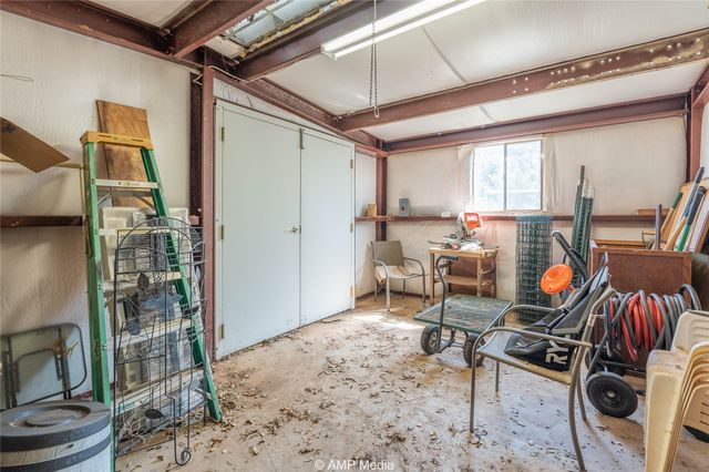 704 E Burnside, Rotan, TX 79546