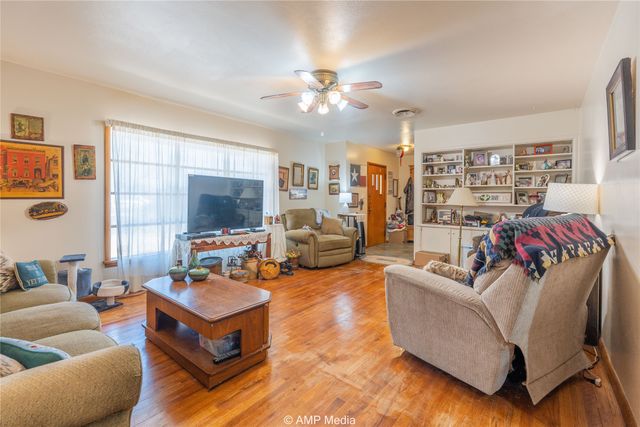 704 E Burnside, Rotan, TX 79546