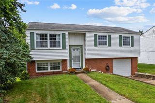 7672 Steubenville Pike, North Fayette, PA 15071