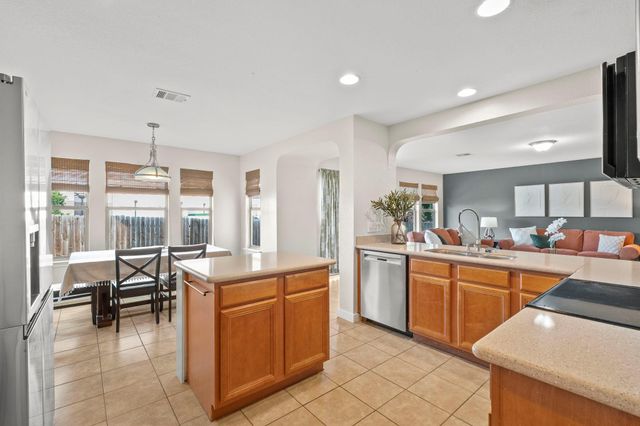 4504 Woodstock DR, Georgetown, TX 78633