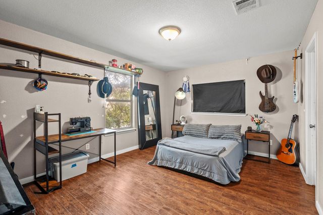 4504 Woodstock DR, Georgetown, TX 78633