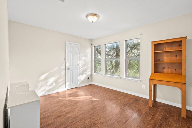 4504 Woodstock DR, Georgetown, TX 78633