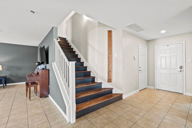 4504 Woodstock DR, Georgetown, TX 78633