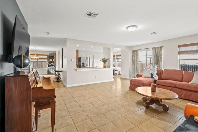 4504 Woodstock DR, Georgetown, TX 78633