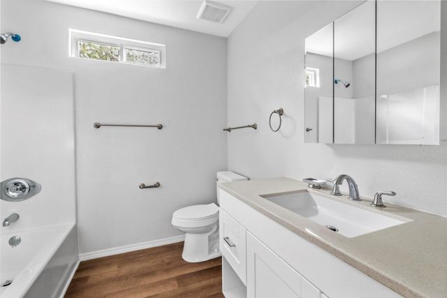 7570 Double Bridge Road, Mabank, TX 75156