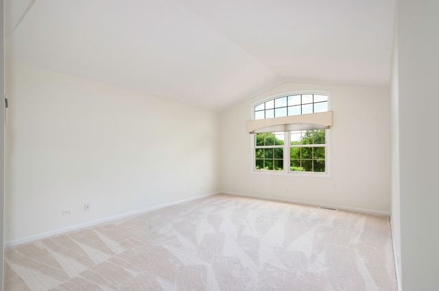 162 Fairway Drive, La Grange, IL 60525