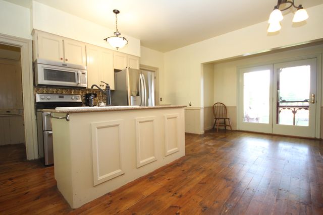 15168 S 37th Street, Wakeshma Twp, MI 49097