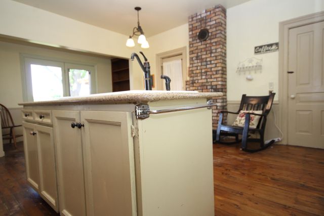 15168 S 37th Street, Wakeshma Twp, MI 49097