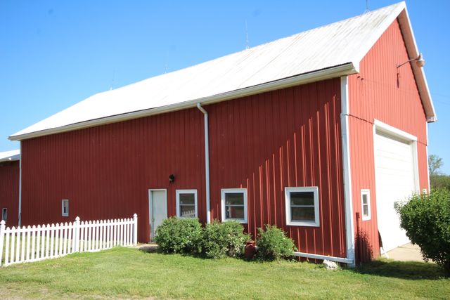 15168 S 37th Street, Wakeshma Twp, MI 49097
