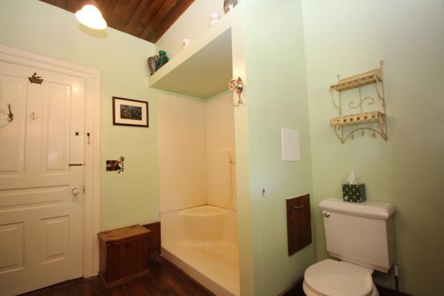 15168 S 37th Street, Wakeshma Twp, MI 49097