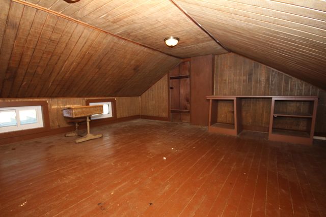 15168 S 37th Street, Wakeshma Twp, MI 49097