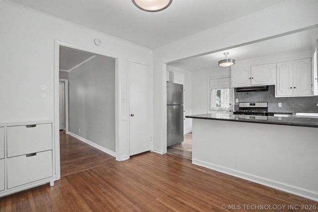 1448 E 52nd Place, Tulsa, OK 74105