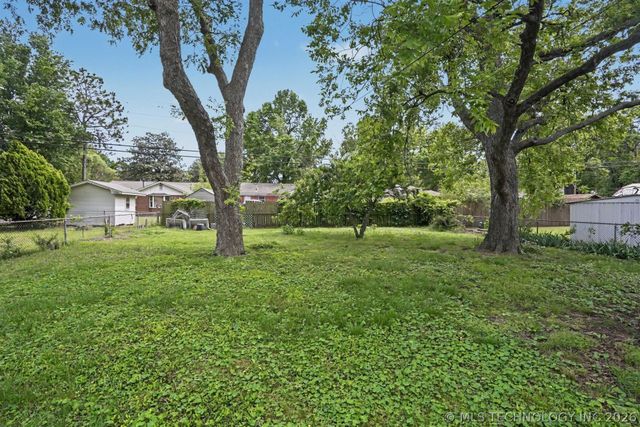 1448 E 52nd Place, Tulsa, OK 74105