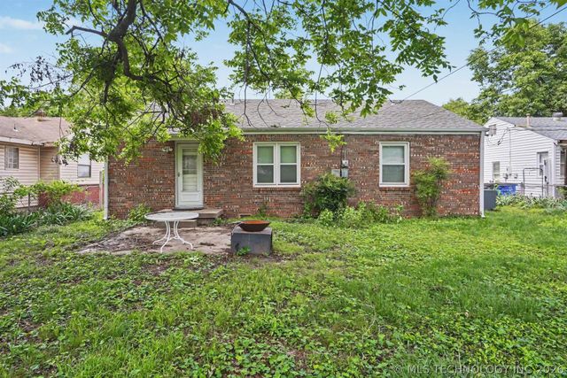 1448 E 52nd Place, Tulsa, OK 74105