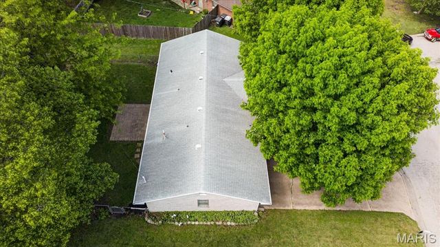 9 Debra Drive, Fairview Heights, IL 62208
