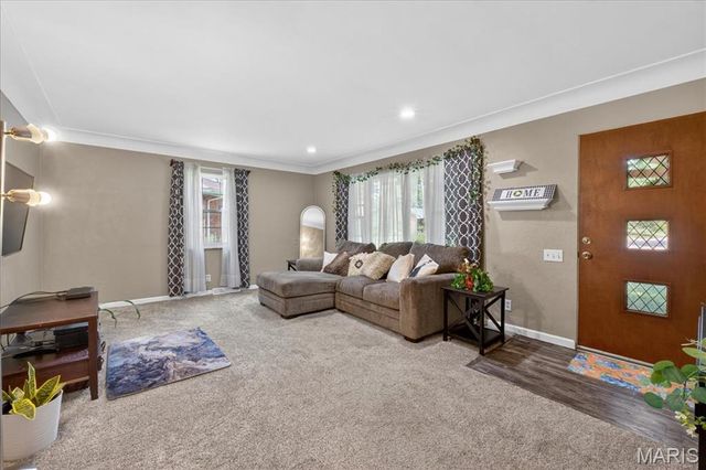 9 Debra Drive, Fairview Heights, IL 62208