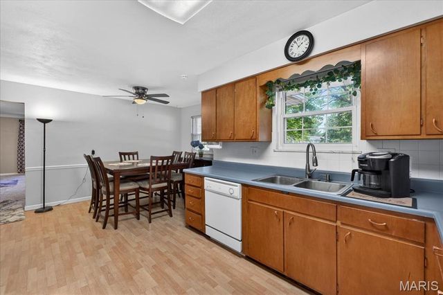 9 Debra Drive, Fairview Heights, IL 62208
