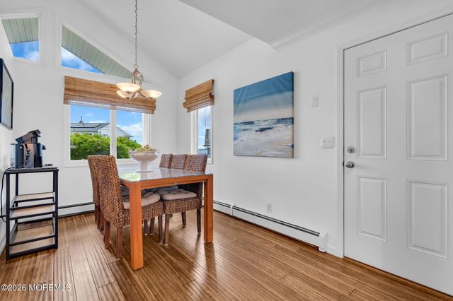 16 Bay Breeze Drive W, Toms River, NJ 08753