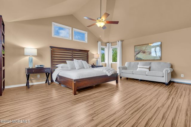 16 Bay Breeze Drive W, Toms River, NJ 08753