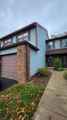 117 Bayberry Dr, Franklin Twp., NJ 08873