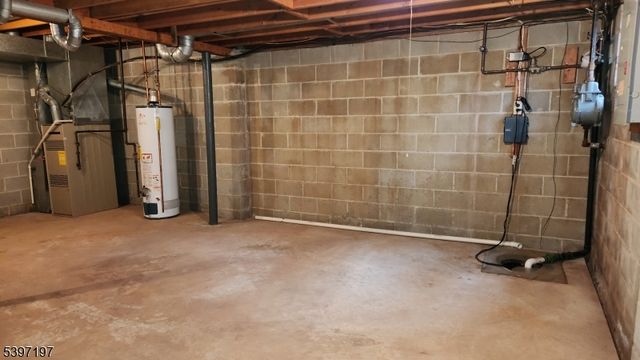 117 Bayberry Dr, Franklin Twp., NJ 08873