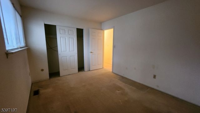 117 Bayberry Dr, Franklin Twp., NJ 08873