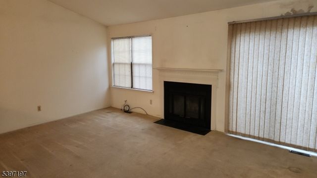 117 Bayberry Dr, Franklin Twp., NJ 08873