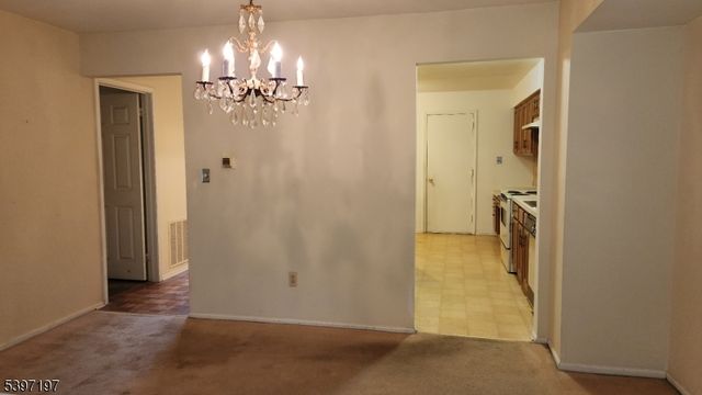 117 Bayberry Dr, Franklin Twp., NJ 08873