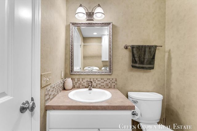 2540 Mcbrayer Court 51, Caledonia, MI 49316