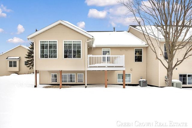 2540 Mcbrayer Court 51, Caledonia, MI 49316