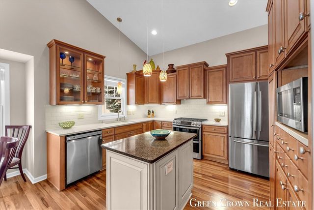 2540 Mcbrayer Court 51, Caledonia, MI 49316