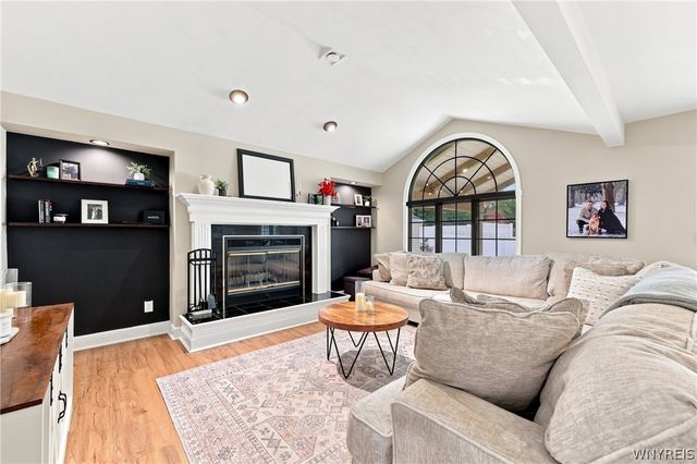 127 Briarhurst Drive, Tonawanda, NY 14150