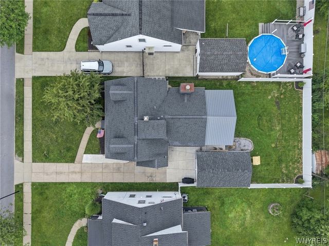 127 Briarhurst Drive, Tonawanda, NY 14150