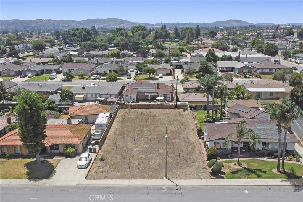 12440 Russell Avenue, Chino, CA 91710