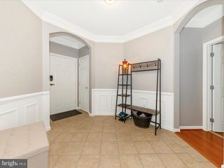 7 BOOTH ST #201, Gaithersburg, MD 20878
