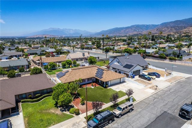 6070 Blythe Avenue, Highland, CA 92346
