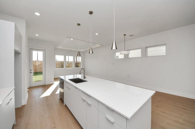 9146 Besos Lane, Houston, TX 77051