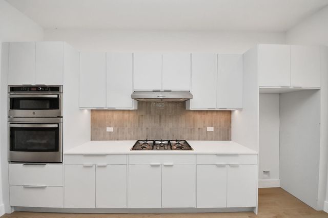 9146 Besos Lane, Houston, TX 77051