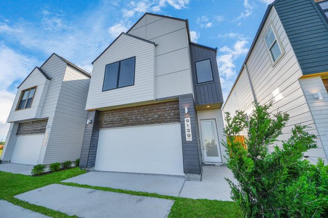 9146 Besos Lane, Houston, TX 77051