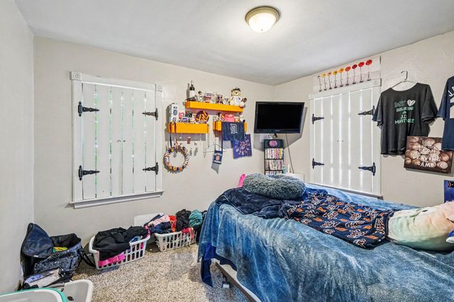 900 SW 40th Street SW, Wyoming, MI 49509