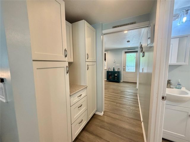 121 TAMARISK WAY, Leesburg, FL 34748